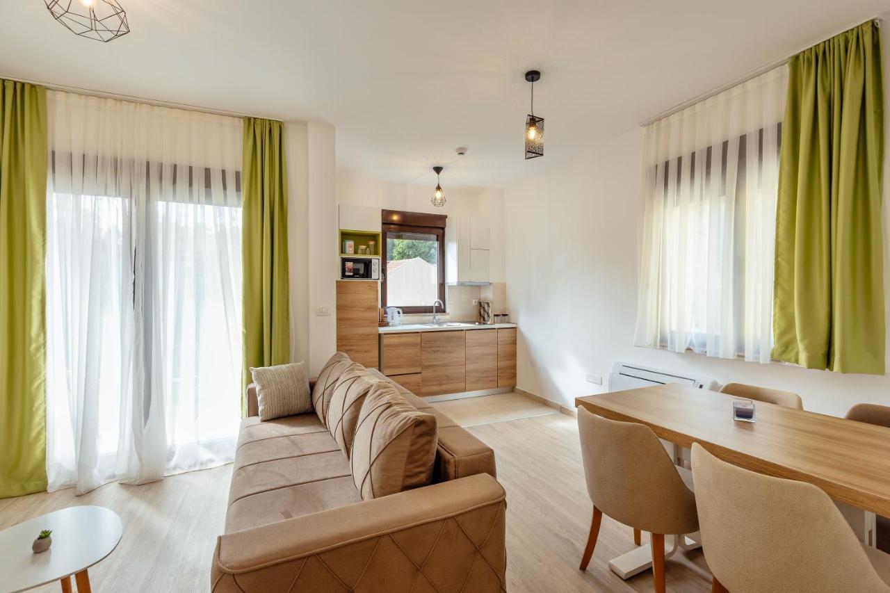 Green Valley Apartments Herceg Novi Exterior photo