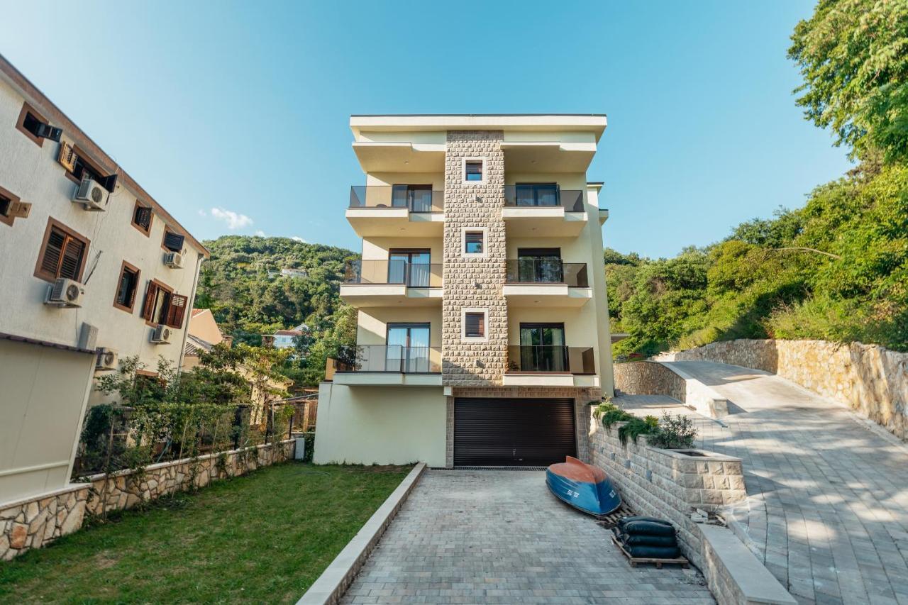 Green Valley Apartments Herceg Novi Exterior photo